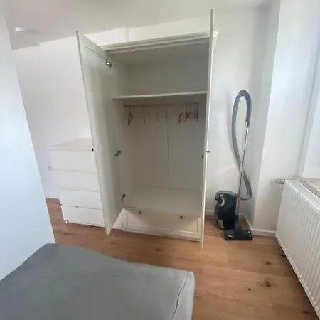 Appartamento In Krefeld, Mobliert, Zentral Krefeld